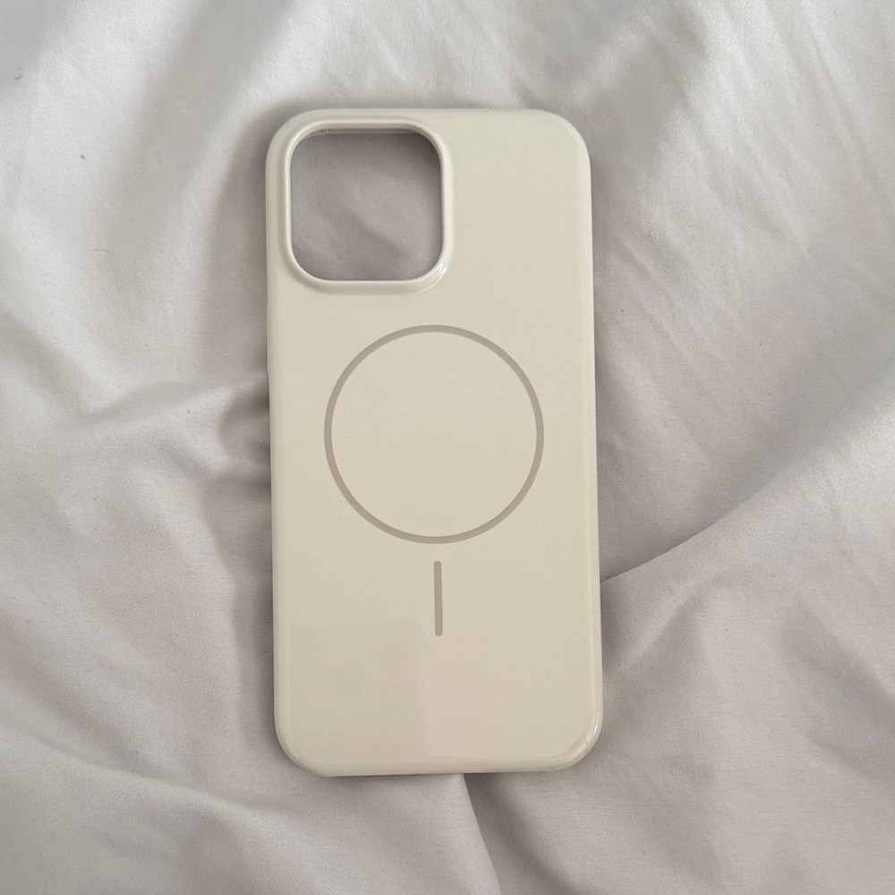 Beats iPhone 16 Pro Max Case Cream Magnetic-Compatible Phone Case